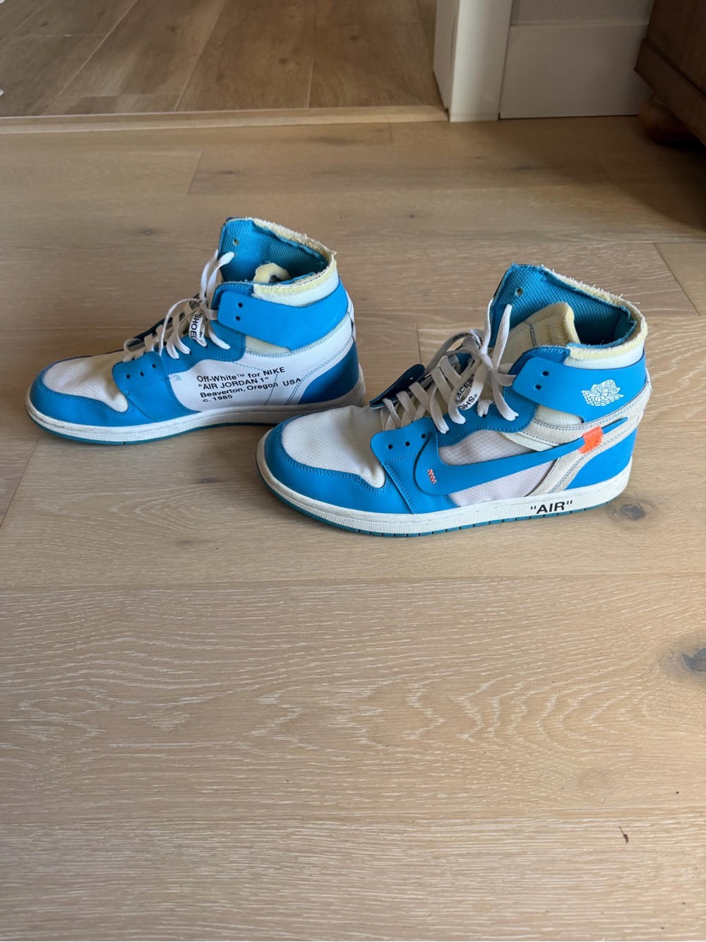 Jordan Off-White Mens High-Top Sneakers in Blue/White DUPES